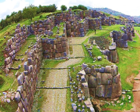 SACSAYHUAMAN 